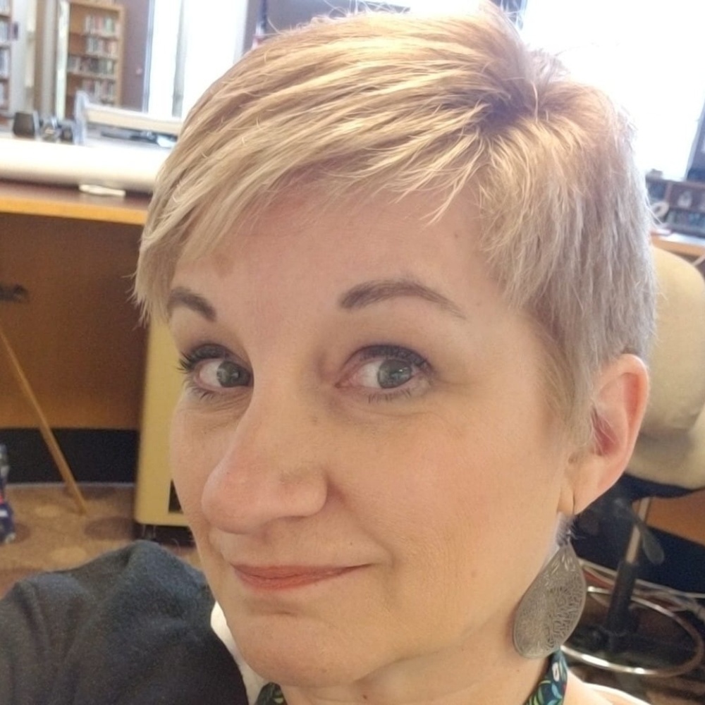 Meet your Posher, Nancy